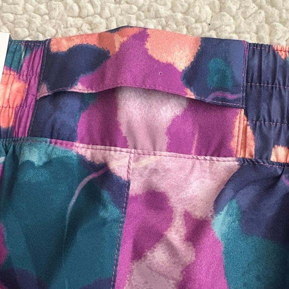Reebok Women's Multicolor Athletic Shorts - Picture 3 of 9